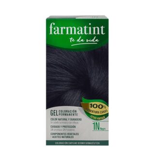 Farmatint Gel Color 1N Negro 135ml, graça à sua suave composição, sem amoníaco e com ingredientes vegetais, é uma coloração permanente capaz de cobrir 100% dos cabelos brancos, respeitando a saúde do cabelo.